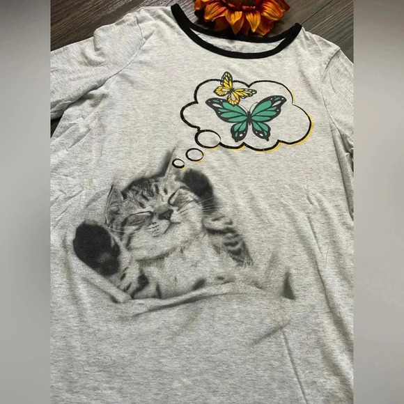 🌻5/$25🌻JUSTICE Long Sleeved Cat T-Shirt | 16/18 | - Picture 3 of 5